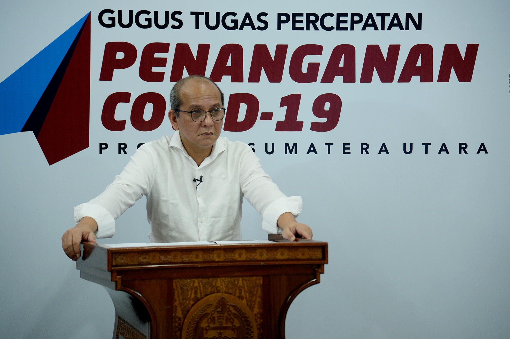 HUM_1719 Ket. Foto : Ketua Kamar Dagang dan Industri Indonesia (Kadin) Sumatera Utara (Sumut) Ivan Iskandar Batubara dalam konferensi pers secara live, Selasa (14/4/2020), di Media Center Gugus Tugas Percepatan Penanganan Covid-19 Sumut. (ist)