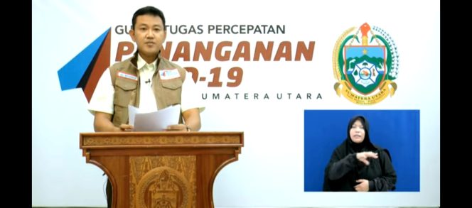 
					Ket. Foto :
Juru Bicara (Jubir) Gugus Tugas Percepatan Penanganan (GTPP) Covid-19 Provinsi Sumut, Whiko Irwan   memberikan keterangan pers di Media Centre GTPP Covid-19 Sumut, Kantor Gubernur Jalan Pangeran Diponegoro Nomor 30 Medan, Selasa (5/5/2020). (ist)