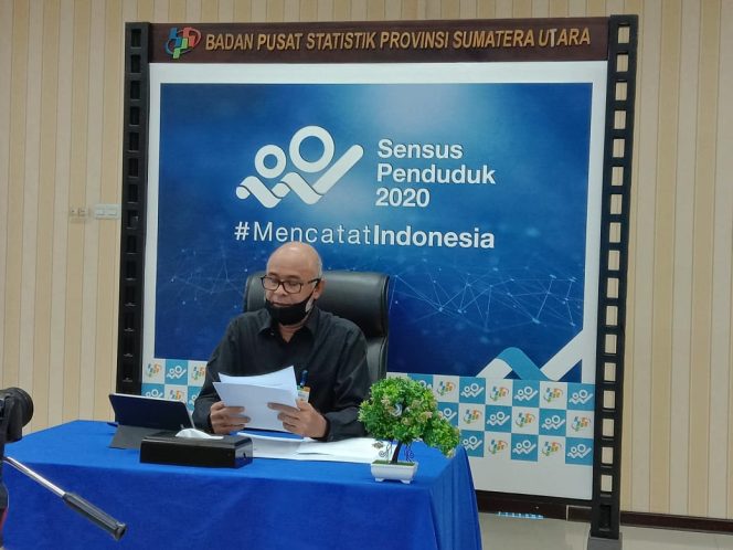 
					Ket. Foto :
Kepala BPS Sumut, Syech Suhaimi memaparkan perkembangan perekonomian secara live streaming di channel youtube BPS, Senin (4/5/2020).(ist)