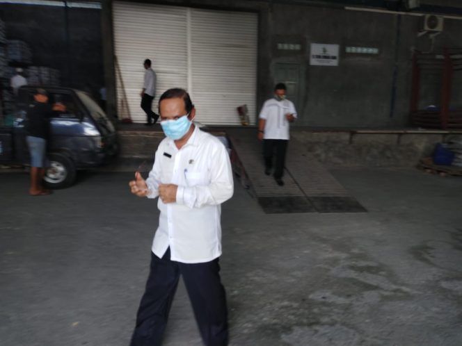 
					Belum Dapat Bantuan Kepada Keluarga Covid-19, Dinsos Karimun Masih Menunggu SK Bupati .