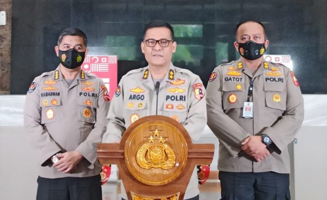 
					Bareskrim Rampungkan Berkas Petinggi KAMI Di Jakarta Dan Medan Terkait Demo Tolak Omnibus Law