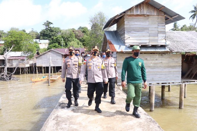 
					Kapolres Karimun Cek TPS Sangat Rawan