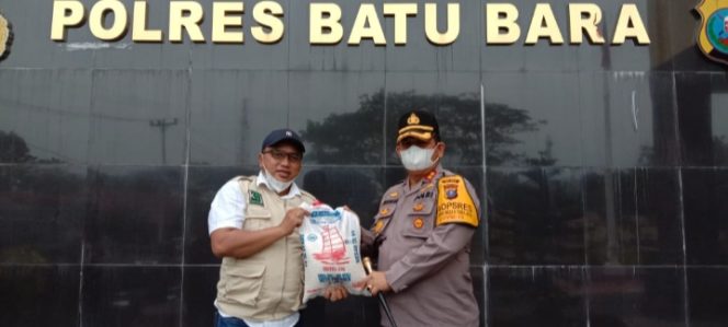 
					RSUD Donasikan Beras Kepada Komunitas Sedekah Jum’at (KSJ)