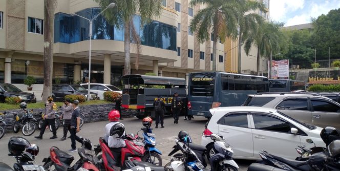 
					Rapat Pleno Terbuka KPU Karimun Dijaga Ketat Petugas Gabungan