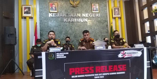 
					Gelar Konferensi Pers Akhir Tahun, Kejari Karimun Ungkap Berbagai Keberhasilan