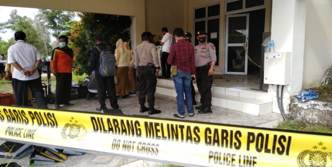 
					Kantor Kesbangpol Karimun Terbakar, Semua Arsip dan Dokumen Hangus
