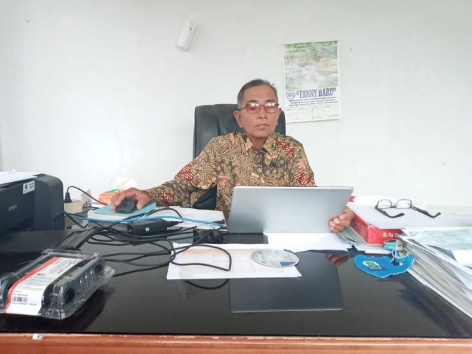 
					Ali Hasm SH Kepala Disdukcapil Simeulue.