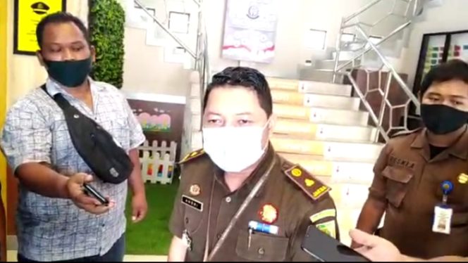 
					Jaksa Terima Laporan Insentif Nakes Corona Di RSUD M. Sani