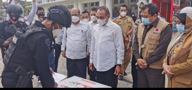 
					Tiba Di Sumut, Polda Sumut Kawal Ketat Vaksin Covid-19