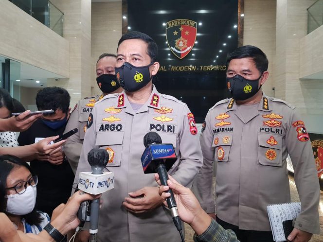 
					Polri Hormati Hasil Investigasi Komnas HAM Soal Laskar FPI