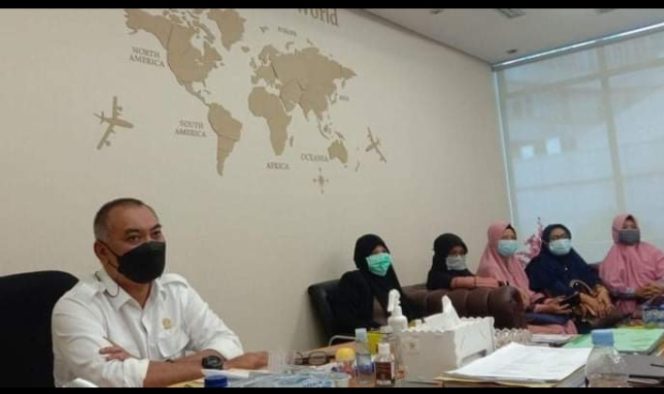 
					DPRD Minta Dugaan Penghinaan Pesantren Musthafawiyah Purba Baru Diusut Tuntas