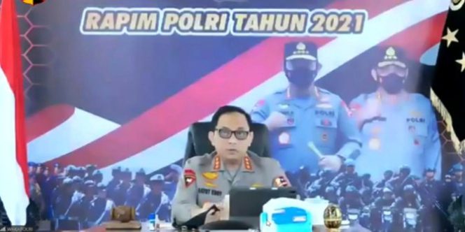 
					Wakapolri Terpapar COVID-19, Tutup Rapim Polri Lewat Virtual