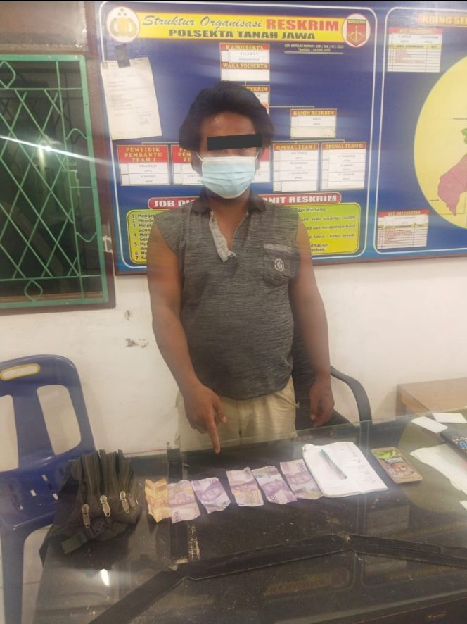 
					Personel Unit Reskrim Polsekta Tanah Jawa Kembali Berhasil Amankan Penulis Judi Tebak Angka (KIM)