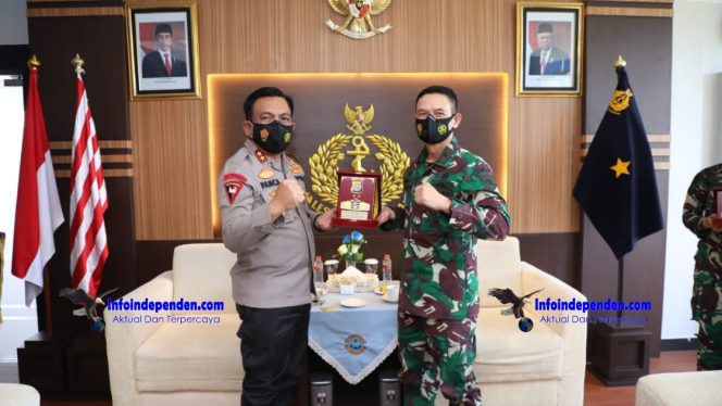 
					Perkuat Soliditas, Kapolda Sumut Irjen Pol Panca Putra Kunjungan ke Lantamal I Belawan