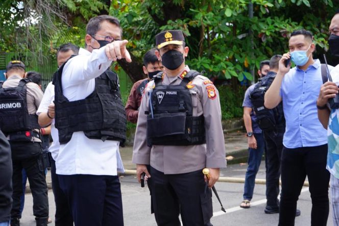 
					Kapolda : Bom Bunuh Diri di Gereja Katedral Makassar High Explosive