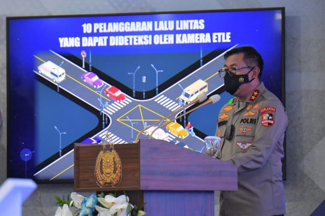 
					Kakorlantas : Tilang Manual Masih Berlaku Untuk yang Belum Terapkan E-TLE