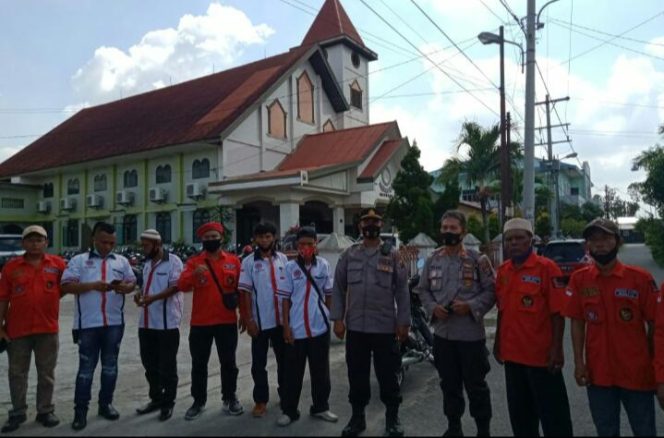 
					73 Gereja Di Wilkum Polsek Medan Area Aman Terkendali