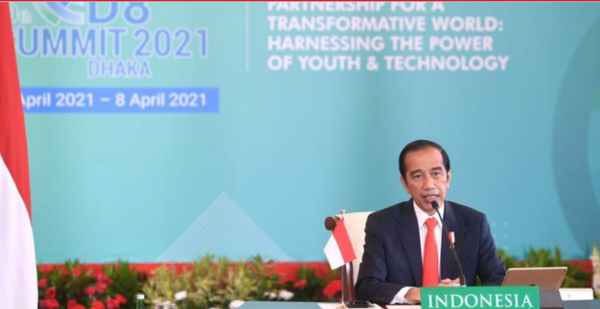 
					Ket foto : Presiden Joko Widodo menghadiri KTT ke-10 D-8 secara virtual dari Istana Negara, Jakarta, pada Kamis, 8 April 2021. Foto: BPMI Setpres/Lukas