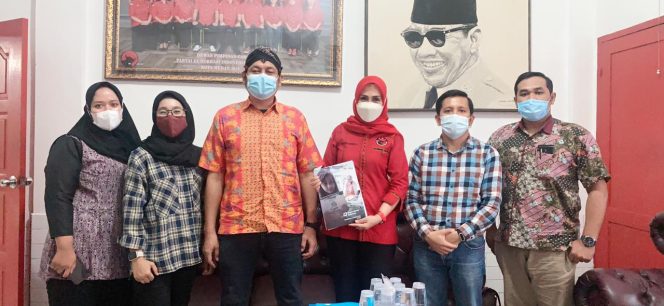 
					DPC PDIP Kota Medan Minta Walikota Medan Serius Antisipasi Learning Loss