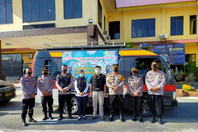 
					Sukseskan Vaksinasi Nasional, Polres Batubara Resmikan Pelepasan Mobil Vaksinasi Keliling