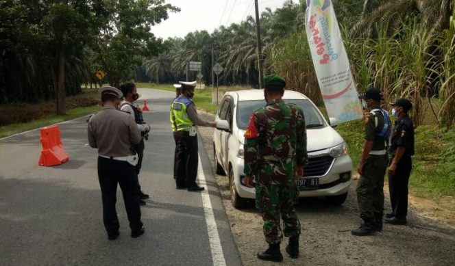 
					Dihari Ke 3 Ops Ketupat Toba 2021  Polda Sumut  Putar Balik 551 Kendaraan