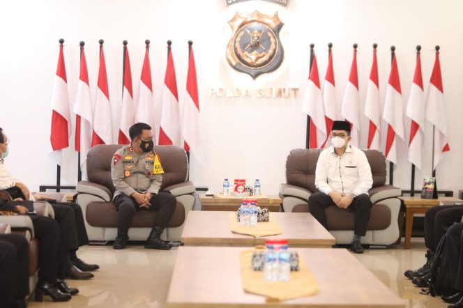 
					Kapolda Sumut Terima Kunjungan Tim Kompolnas RI