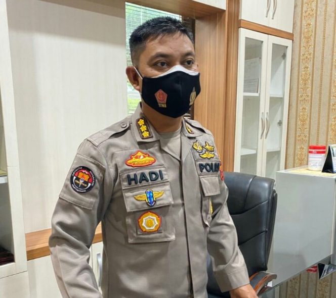 
					Polda Sumut Perpanjang Penyekatan Hingga 31 Mei 2021