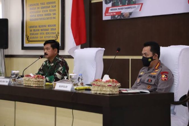
					Motivasi Satgas Madago Raya, Panglima TNI Dan Kapolri Pastikan Negara Tak Akan Kalah Dari Teroris