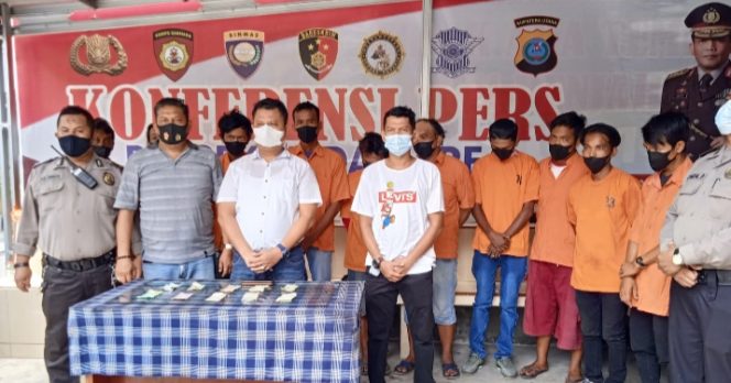 
					Polsek Medan Area Amankan 10 Orang Preman Pelaku Pungli
