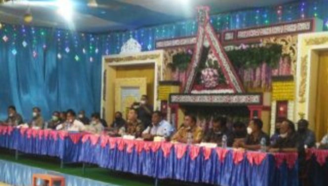 
					TKBM Pelabuhan Belawan Sosialisasi Tolak Pungutan Liar Dan Tanda Tangani Fakta Integritas Seluruh TKBM Belawan Menolak Pungli