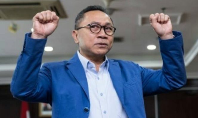 
					Sebanyak 11 DPC PAN Mendesak Zulkifli Hasan Evaluasi T. Bahrumsyah Jadi Ketua PAN Medan