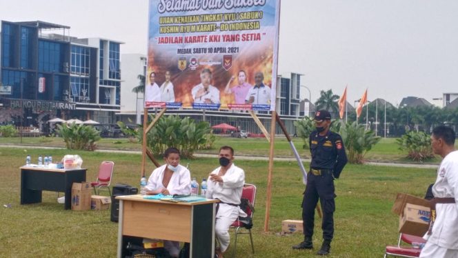 
					Kapolsek Percut Sei Tuan Motivasi Atlit Forki Sumut di PON Papua Mendatang