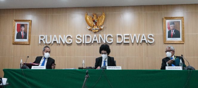 
					Dewas Sanksi Pegawai KPK Teguran Tertulis II