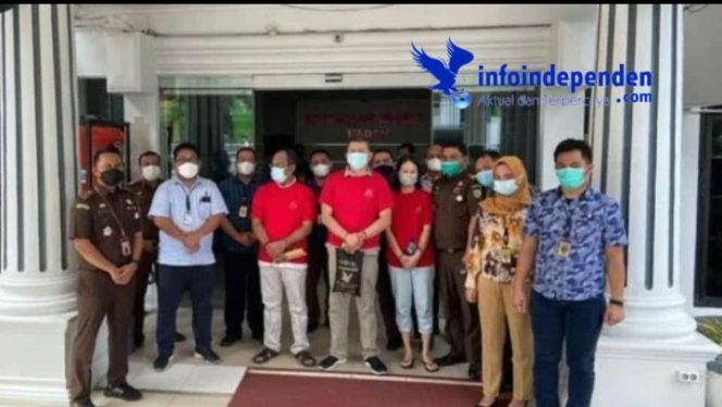 
					Polda Sumut Serahkan 3 Tersangka Jual – Beli Vaksin Ilegal ke Jaksa