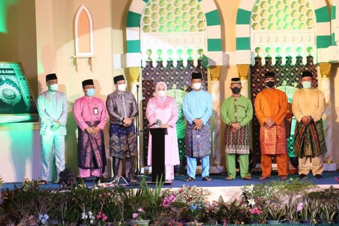 
					Kafilah Batam Raih Juara Umum STQH lX Kepri