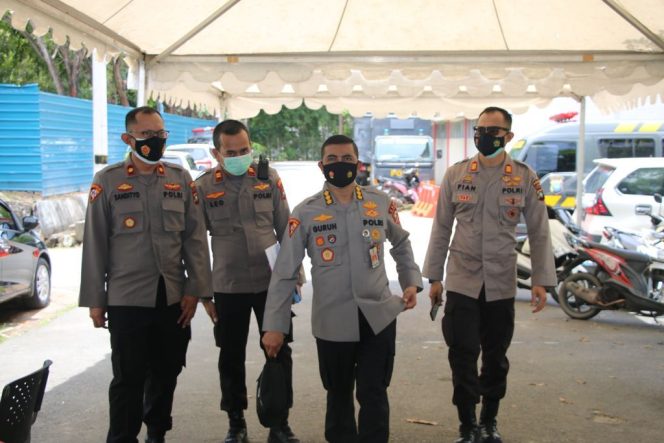 
					Polresta Barelang Terima Kunjungan Supervisi Vaksinasi Mabes Polri