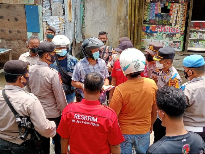 
					Kapolres Pelabuhan Belawan Razia Di Lorong Papan Dan Lorong Melati Untuk Menekan Angka Tawuran