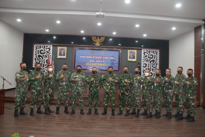 
					Tim Safari Pers Mabesal Sambangi Prajurit TNI AL Lantamal I