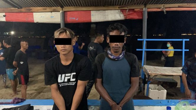 
					Ket foto : Dua orang tersangak Inisial LS dan D.