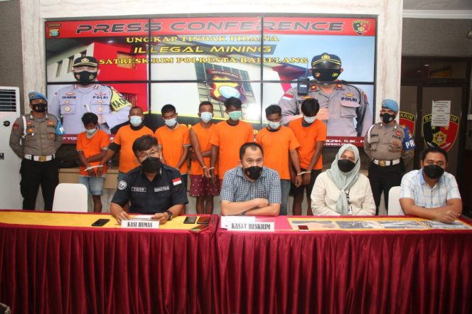 
					Polresta Barelang Melakukan Penindakan Terhadap Para Pelaku Penambang Pasir Ilegal