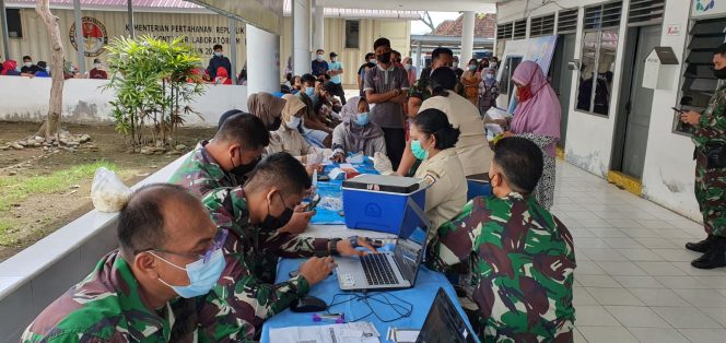 
					Karumkital Dr, Komang Makes TNI AL Lantamal I Pastikan Vaksinasi Rutin Terus Dilaksanakan