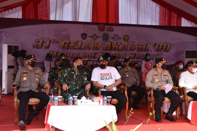 
					Tim Vaksinasi TNI AL Lantamal I Dukung Serbuan Vaksin AKABRI 90