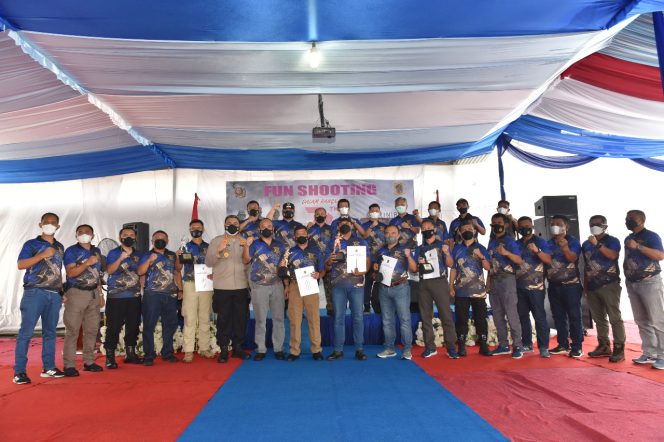 
					ASAH KEMAMPUAN, DANLANTAMAL I BERSAMA PEJABAT UTAMA LANTAMAL I IKUTI FUN SHOOTING DALAM RANGKA HUT KE-76 KORPS MARINIR
