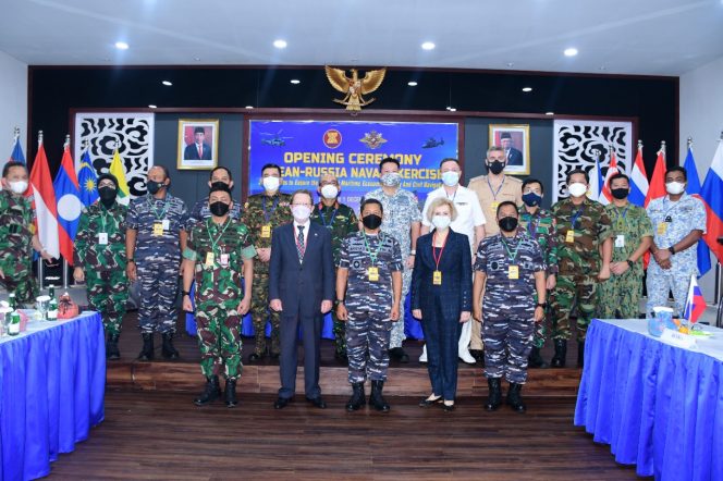 
					DANLANTAMAL I DAMPINGI PANGKOARMADA I BUKA LATMA ARNEX 2021
