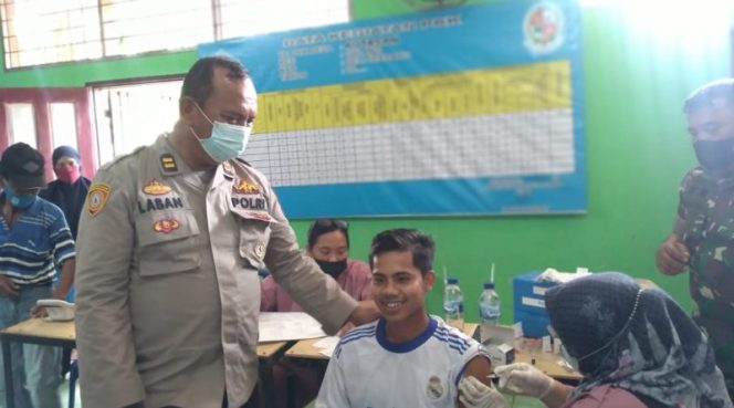
					Polrests Deli Serdang Gencar Gelar Vaksin Di Seluruh Wilkum Kecamatan Mengejar Target Pencapaian 70℅