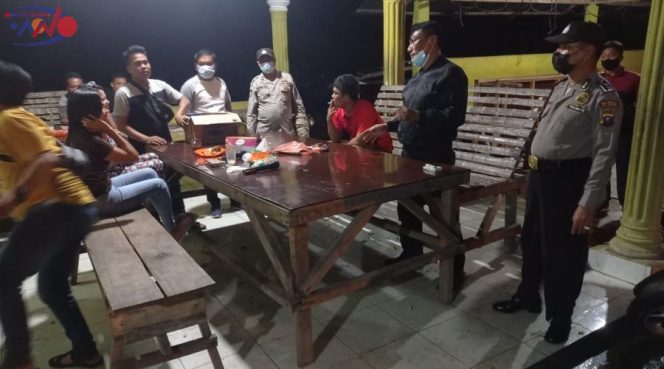 
					Personil Polsek Biru-Biru Grebek Lokasi Dugaan Tempat Perjudian Di Dusun II Ajibaho
