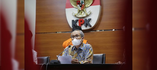 
					Ket foto: Wakil Ketua KPK, Alexander Marwata, saat jumpa pers, di Gedung KPK, Jakarta, (2/1/2022). HumKPK)