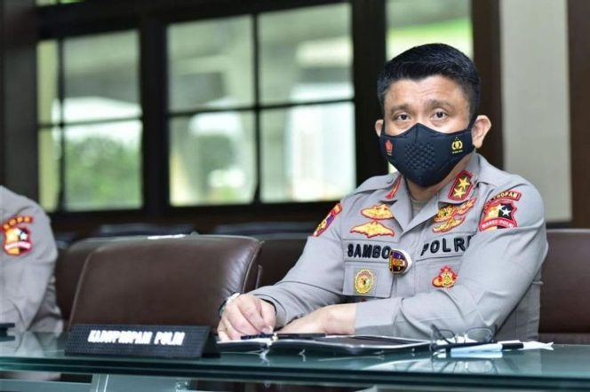 
					Ket foto: Kadiv Propam Polri Irjen Ferdy Sambo. (DivHumPol)