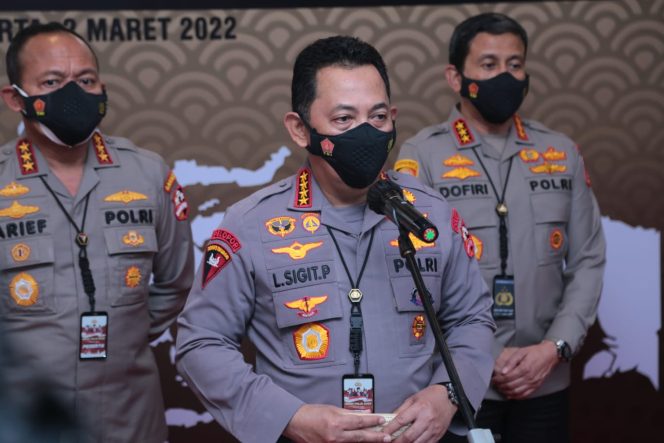
					Ket foto: Kapolri Jenderal Listyo Sigit Prabowo saat menutup Rapat Pimpinan (Rapim) Polri Tahun 2022 di Gedung Auditorium STIK-PTIK, Jakarta Selatan, Rabu (2/3/2022). (DivHumPol)