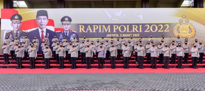 
					Ket foto: Kepolisian Negara Republik Indonesia (Polri) melaksanakan Rapat Pimpinan tahun 2022 yang dilaksanakan di Auditorium Mutiara STIK PTIK, Jakarta Selatan. (DivHumPol)
